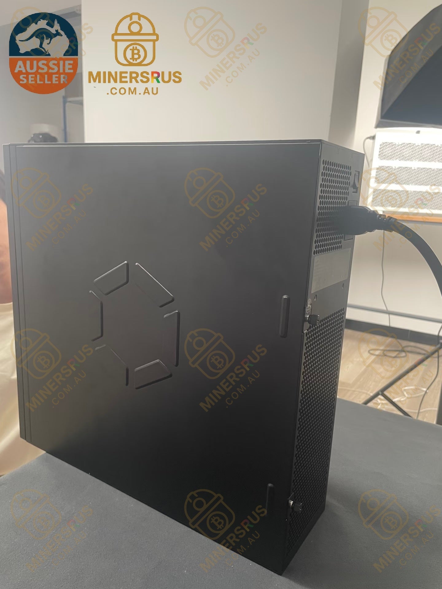 Canaan Avalon Q 90Th/s@1674w Quiet Bitcoin Miner